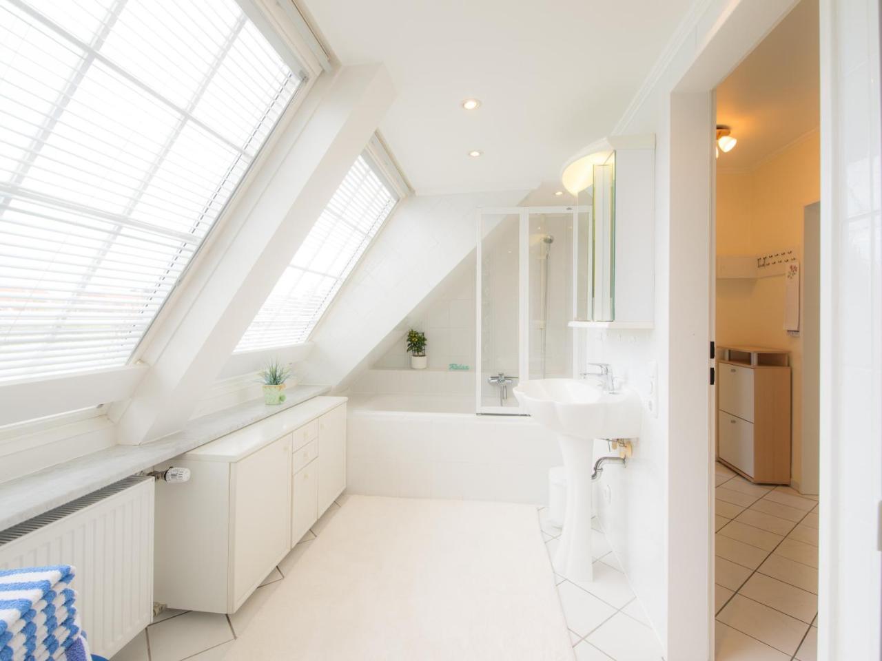 شقة Haus Regina تيميندورفير ستراند المظهر الخارجي الصورة